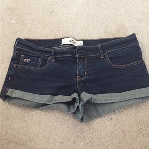 Dark wash hollister jeans
